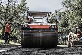 Best Driveway Crack Filling  in Friendswood, TX